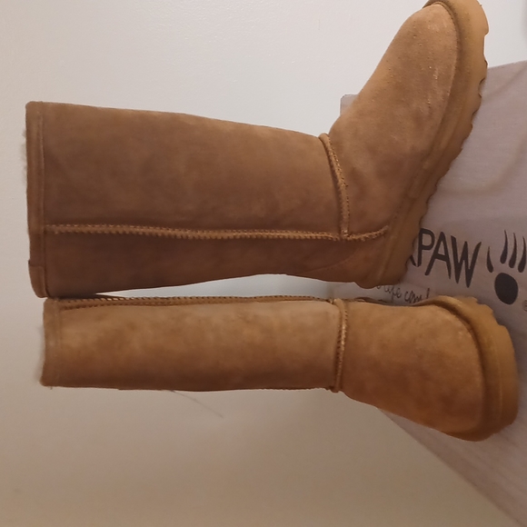 BearPaw Sheepskin Boots NWT - Picture 8 of 8